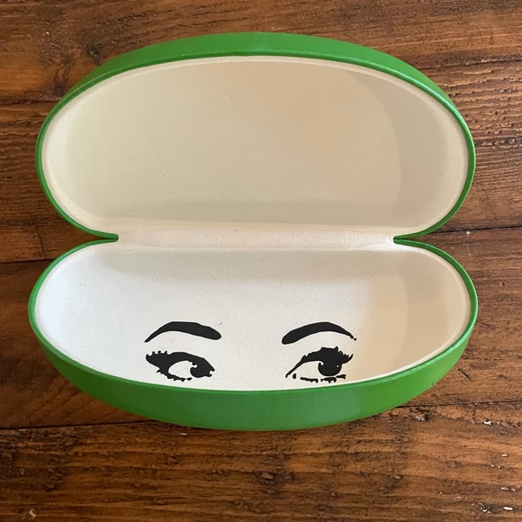 Kate Spade tortoise shell sunglasses - Picture 4 of 4